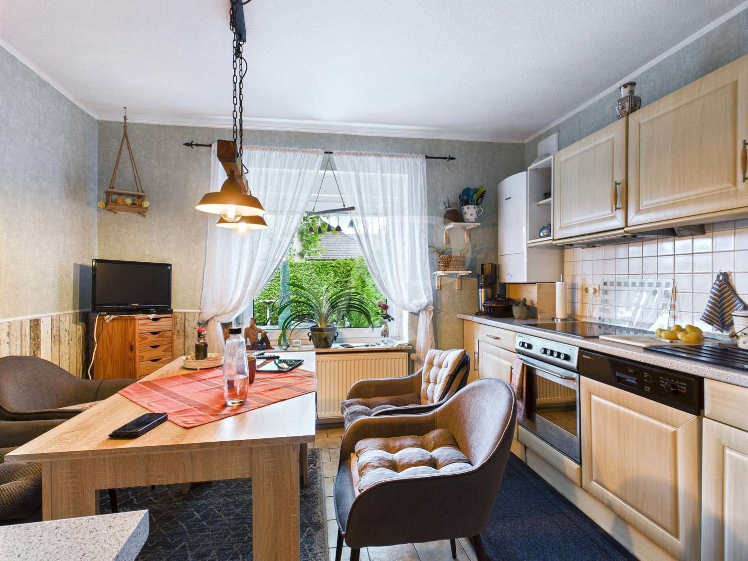 Immobilie in Aurich - Zukunftssicher investieren - Mehrparteienhaus in begehrter Lage - Bild 9