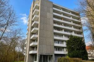 Helle Single- Wohnung zur Miete in Hamburg-Wandsbek-Wentzel Dr. – Oskarstraße 15, 22047 Wandsbek (Ortsteil), Hamburg – Vorschaubild 1