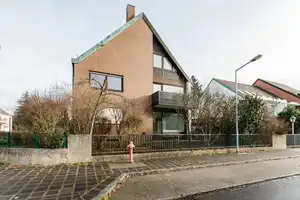 Reserviert! Festpreis: 1.030.000 €,  MFH 390 qm, Top-Lage in Mögeldorf. – Blütenstraße 6, 90480 Nürnberg – Vorschaubild 60