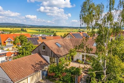 Familienhaus mit Einliegerwohnung-ein Zuhause mit Herz und Potenzial