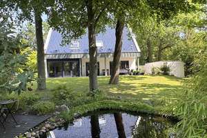 Freistehendes Einfamilienhaus mit parkähnlichem Garten – Die vollständige Adresse der Immobilie erhältst du vom Anbieter., 41069 Holt, Mönchengladbach – Vorschaubild 2