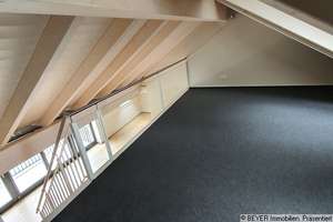 Naturnah & hochwertig: Großzügige Galerie DG-Wohnung mit Südbalkon gegenüber der Dresdner Heide – Die vollständige Adresse der Immobilie erhältst du vom Anbieter., 1465 Langebrück, Dresden – Vorschaubild 25