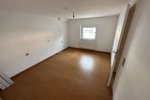 Großzügiges Einfamilienhaus mit Einliegerwohnung in Schömberg
 – Die vollständige Adresse der Immobilie erhältst du vom Anbieter., 72355 Schömberg – Vorschaubild 12