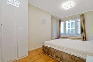 Garten im 4.OG! - außergewöhnliche 5-Zimmer-Residenz im High Park am Potsdamer Platz – Die vollständige Adresse der Immobilie erhältst du vom Anbieter., 10117 Mitte (Ortsteil), Berlin – Vorschaubild 7