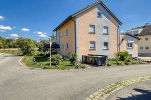 Umfangreich saniertes Wohnhaus mit ca. 260 m² Wohnfläche in ruhiger Ortsrandlage - Memmelsdorf - OT – Die vollständige Adresse der Immobilie erhältst du vom Anbieter., 96117 Memmelsdorf – Vorschaubild 41