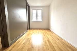 Schöne Wohnung sucht Mieter: ideale 2-Zi.-Wohnung mit EBK und Balkon – Prager Straße 14 c, 4103 Zentrum-Südost, Leipzig – Vorschaubild 2