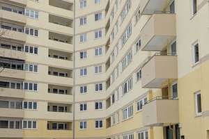 HOMESK - Vermietete 3-Zimmer-Wohnung mit Balkon in Reinickendorf – Meller Bogen 24, 13403 Reinickendorf (Ortsteil), Berlin – Vorschaubild 1