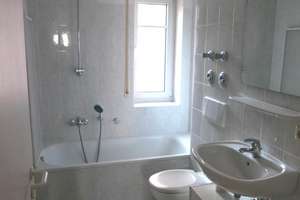 Sonnige 2-Zimmer-Wohnung mit Balkon und EBK in Regensburg – Die vollständige Adresse der Immobilie erhältst du vom Anbieter., 93049 Westenviertel, Regensburg – Vorschaubild 7