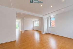 1-Fam-Haus: 5,5 Zimmer, 3 Ebenen, 176 m² mit Garten – Die vollständige Adresse der Immobilie erhältst du vom Anbieter., 70378 Hofen, Stuttgart – Vorschaubild 3