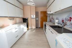 Charmantes Einfamilienhaus in Hanglage mit Garten, Terrasse und Garage – Die vollständige Adresse der Immobilie erhältst du vom Anbieter., 74321 Bietigheim-Bissingen – Vorschaubild 5