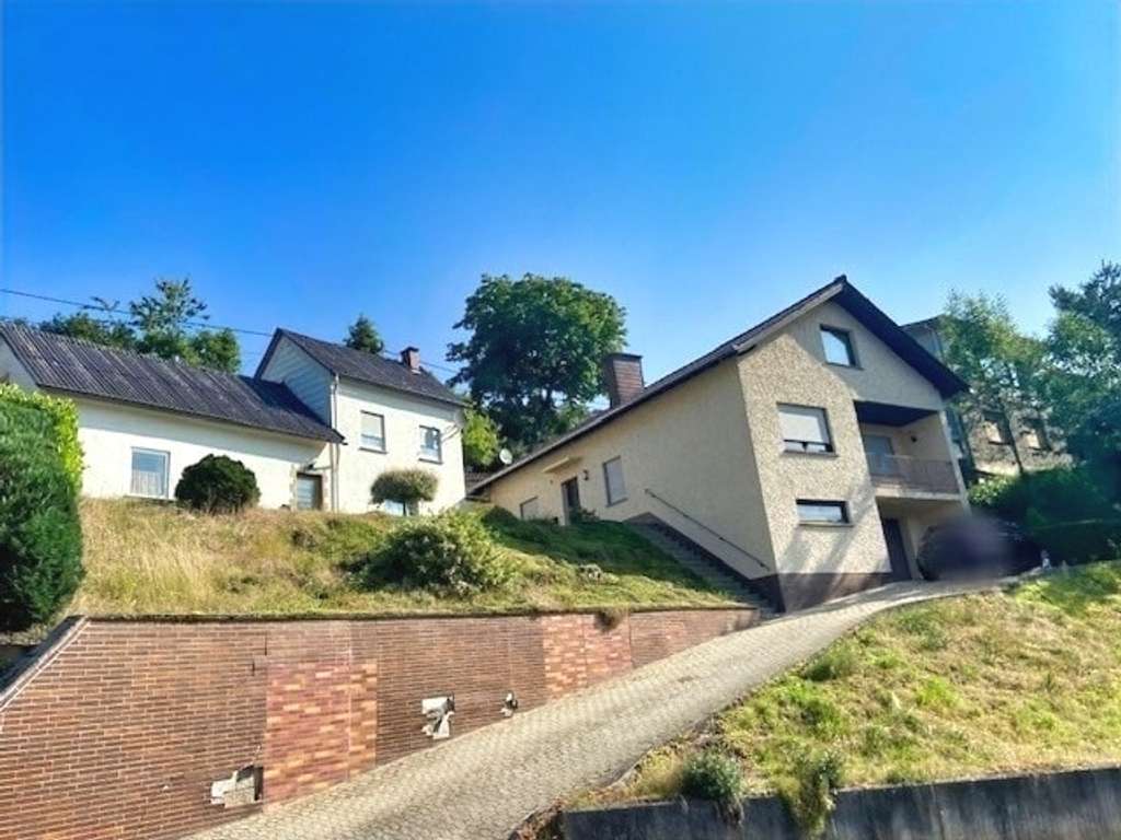 Immobilie in Roes - Roes, zwei Häuser auf einem Grundstück - Bild 3