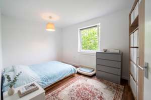 Ansprechende 3-Zi.-Wohnung mit Balkon im besonders begehrten Stadtteil Schwachhausen – Die vollständige Adresse der Immobilie erhältst du vom Anbieter., 28213 Riensberg, Bremen – Vorschaubild 3
