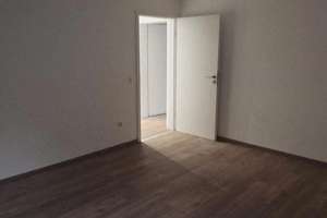 Hochwertige 4-Zimmer-Wohnung mit kernsaniertem Designerbad – 58644 Letmathe, Iserlohn – Vorschaubild 6