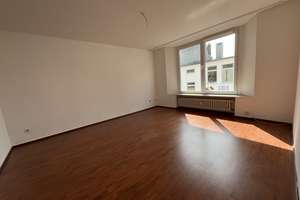 Helle Wohnung an der Wupper mit optimaler Anbindung & Nahversorgung – Am Brögel 1a, 42285 Barmen, Wuppertal – Vorschaubild 4