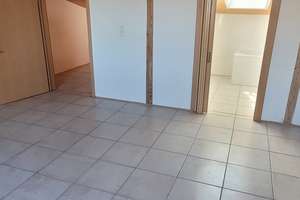 Familienfreundliches Reihenhaus mit Garten, Terrasse, Balkon, Gartenhaus ,Garage in Lerchenau – Die vollständige Adresse der Immobilie erhältst du vom Anbieter., 80935 Lerchenau-Ost, München – Vorschaubild 25