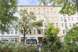 5-Zimmer-Altbau mit starkem Potenzial