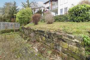 Perfektes Zuhause für Familien: Großzügiges Haus mit Balkon, Terrasse, Garten und zwei Garagen  – Ludwigsburg (Kreis) – Vorschaubild 12