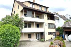 3 Wohneinheiten und eine Gewerbeeinheit! MFH mit Potenzial in zentraler Lage – Reutlingen (Kreis) – Vorschaubild 2