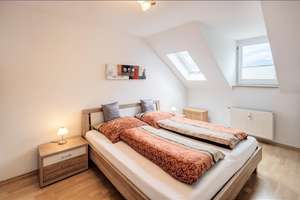 Möbliert: Sehr gute Wohnlage Harlaching: 2-Zimmer Wohnung – Die vollständige Adresse der Immobilie erhältst du vom Anbieter., 81547 Neuharlaching, München – Vorschaubild 3