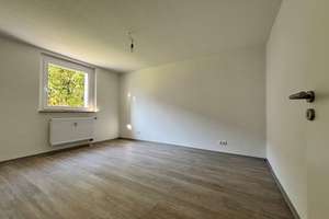 Bezugsfertige 3-Zimmer Wohnung im EG in modernisiertem Gebäude – Emsinghofstr. 5, 44357 Oestrich, Dortmund – Vorschaubild 6