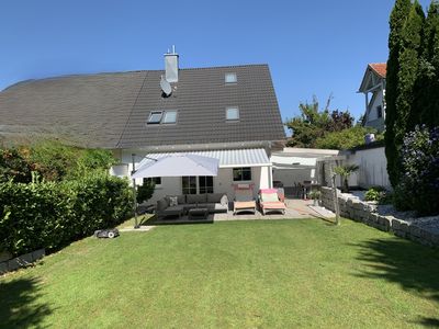 Ortsrandlage mit Feldblick & Sonne – Exklusive DHH mit Kamin & Whirlpool