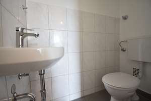 Idealer Grundriss! Renovierte 3-Zimmer-Whg mit Balkon & Garage – Rathelbeckstraße 291b, 40627 Unterbach, Düsseldorf – Vorschaubild 13