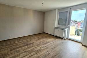 helle Wohnung mit Balkon (WBS FÜR 2 PERSONEN) – 68169 Neckarstadt-Ost/Wohlgelegen, Mannheim – Vorschaubild 8