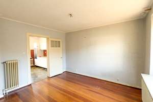 Reserviert - Ihr künftiges Haus mit vielseitigen Entwicklungsmöglichkeiten! – Die vollständige Adresse der Immobilie erhältst du vom Anbieter., 25421 Pinneberg – Vorschaubild 8