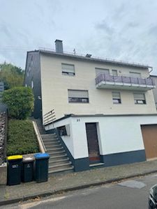 Siegen Seelbach, topp renovierte 3-ZKB Wohnung mit Terrasse, nur an Selbstzahler.
