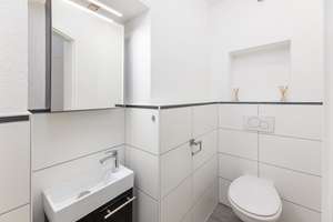 Helle 2-Zimmer-Wohnung in der beliebten Heidelberger Weststadt – Die vollständige Adresse der Immobilie erhältst du vom Anbieter., 69115 Weststadt, Heidelberg – Vorschaubild 9