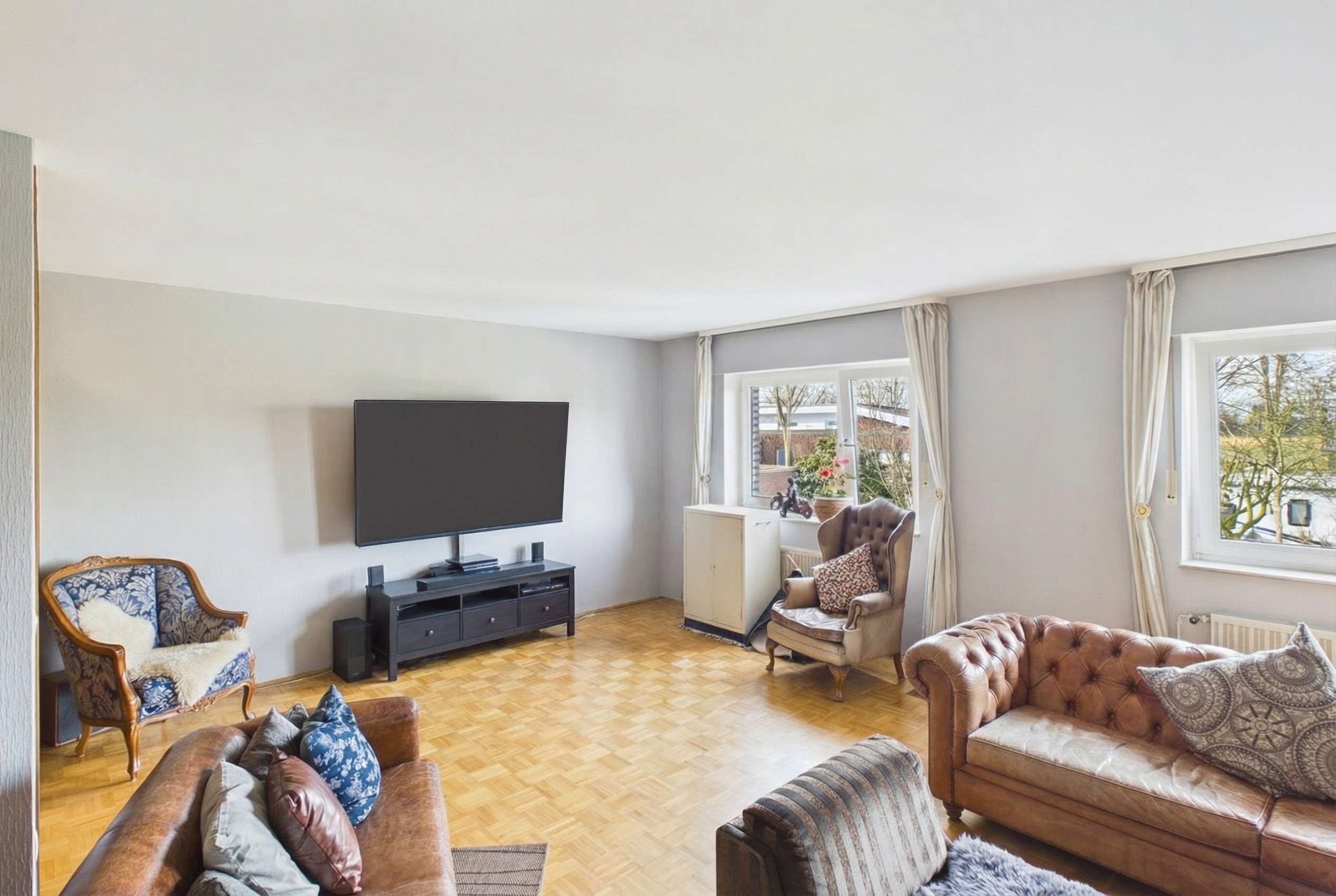 Immobilie in Hamminkeln - Splitlevel-Reihenmittelhaus mit Garage in zentraler, ruhiger Wohnlage - Bild 2