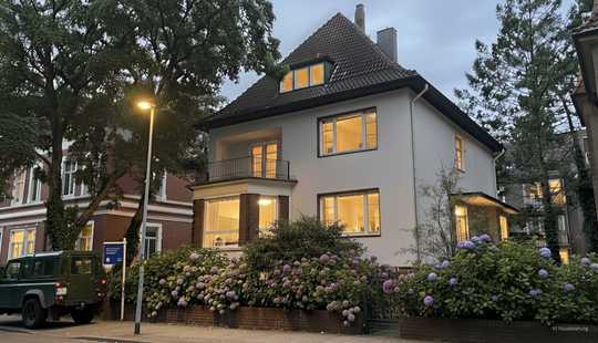 Bild von Sanierungsbedürftige Stadtvilla mit historischem Charme in Bestlage an der Eilenriede