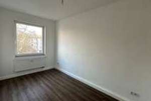 Stilvoll saniert: 4,5-Zimmer Wohnung in Oberhausen-Styrum – Lothringerstraße 146, 46045 Styrum, Oberhausen – Vorschaubild 3
