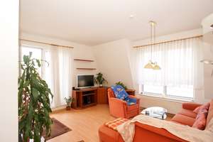 solide Kapitalanlage + Tiefgaragenstellplatz + Weixdorf – Die vollständige Adresse der Immobilie erhältst du vom Anbieter., 1108 Weixdorf, Dresden – Vorschaubild 4