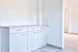 3 Zimmer-WG Wohnung in MAIN-Nähe mit einmaligen Blick auf die Festung Marienberg – Wirsbergstraße 10, 97070 Altstadt, Würzburg – Vorschaubild 4