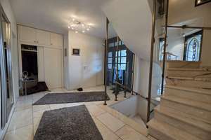 High-End Living in Toplage: Exklusive Immobilie in Bottrop-Fuhlenbrock – Die vollständige Adresse der Immobilie erhältst du vom Anbieter., 46242 Fuhlenbrock, Bottrop – Vorschaubild 8