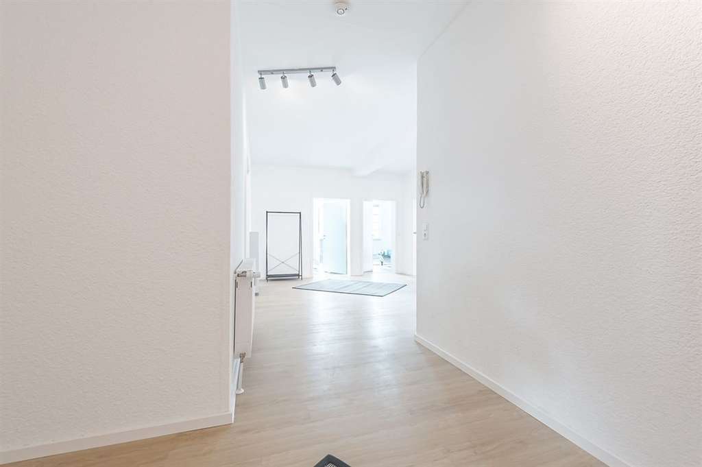 Immobilie in Aichtal - Großzügige 5-Zimmer-Wohnung – renditestarkes Investment mit vielseitigen Vermietungsmöglichkeiten - Bild 1