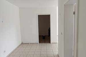 Einzugsbereit: Schöne 2,5-Zimmer-Wohnung im 1. OG mit Balkon – Am Eckbusch 44, 42113 Uellendahl-Katernberg, Wuppertal – Vorschaubild 7