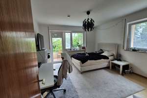 Familienfreundliche, helle, modernisierte 4-Zimmer-Wohnung mit Terrasse, Balkonen und EBK – Die vollständige Adresse der Immobilie erhältst du vom Anbieter., 70599 Birkach-Nord, Stuttgart – Vorschaubild 2