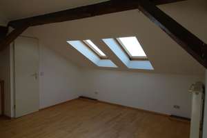 2-Zimmer Maisonette-Wohnung im 4. OG in Berlin-Friedrichshain, renovierungsbedürftig – Die vollständige Adresse der Immobilie erhältst du vom Anbieter., 10243 Friedrichshain, Berlin – Vorschaubild 11
