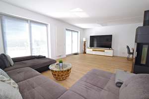 |Ein perfektes Domizil|

 Stilvolles Einfamilienhaus mit hochwertiger Ausstattung – Die vollständige Adresse der Immobilie erhältst du vom Anbieter., 93142 Maxhütte-Haidhof – Vorschaubild 10