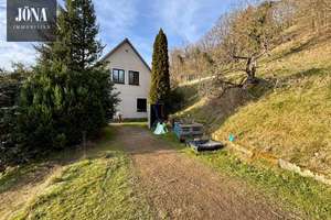 Wohnen im Grünen!
Einfamilienhaus am Fuße der Plassenburg mit Blick über Kulmbach – Die vollständige Adresse der Immobilie erhältst du vom Anbieter., 95326 Kulmbach – Vorschaubild 9