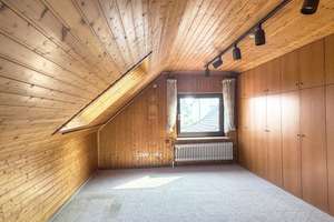 Freistehendes Einfamilienhaus in beliebter Wohnlage – Die vollständige Adresse der Immobilie erhältst du vom Anbieter., 61352 Bad Homburg vor der Höhe – Vorschaubild 9