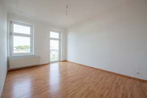 Hof-Juwel im gepflegten Gründerzeit-Ensemble, fußläufig zum See, provisionsfrei – Rennbahnstrasse 24, 13086 Weißensee, Berlin – Vorschaubild 1