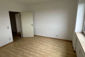 nur mit WBS : Helle  2 Zimmer Wohnung in Düsseldorf Vennhausen mit Fernblick über Düsseldorf – Zwickauer Straße 25, 40627 Vennhausen, Düsseldorf – Vorschaubild 10