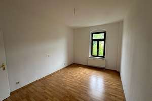 Bezugsfreie Zweiraumwohnung mit Balkon und Stellplatz in bester Lage – Cottbuser Straße 19, 1129 Trachau, Dresden – Vorschaubild 4