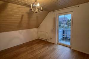 
Freistehendes Einfamilienhaus in Ellwangen-Rattstadt zu vermieten – Die vollständige Adresse der Immobilie erhältst du vom Anbieter., 73479 Ellwangen (Jagst) – Vorschaubild 7