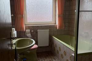 Freistehendes Einfamilienhaus mit Garage und tollem Grundstück – Lindkenshofer Weg 24, 45279 Horst, Essen – Vorschaubild 21