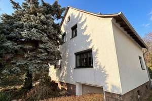 Gemütliches Wohnhaus mit Garten in Frohburg – Die vollständige Adresse der Immobilie erhältst du vom Anbieter., 4654 Frohburg – Vorschaubild 1