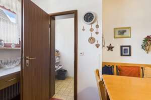 Gepflegtes Zweifamilienhaus in Ingolstadt-Unsernherrn - kurzfristig verfügbar - ruhige Lage! – Die vollständige Adresse der Immobilie erhältst du vom Anbieter., 85051 Münchener Straße, Ingolstadt – Vorschaubild 16